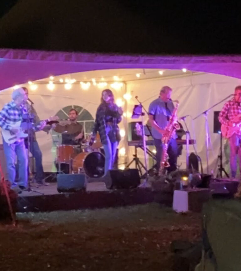 Outdoor Activities in Simsbury, CT Events Under The Tents Flamig Farm